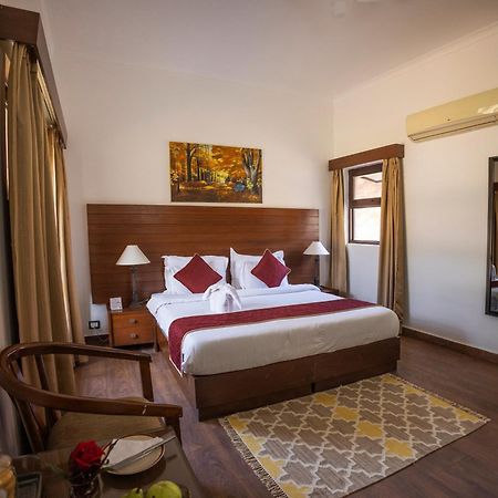 Welcomheritage Tarangi Ramganga Resort Marchula Buitenkant foto