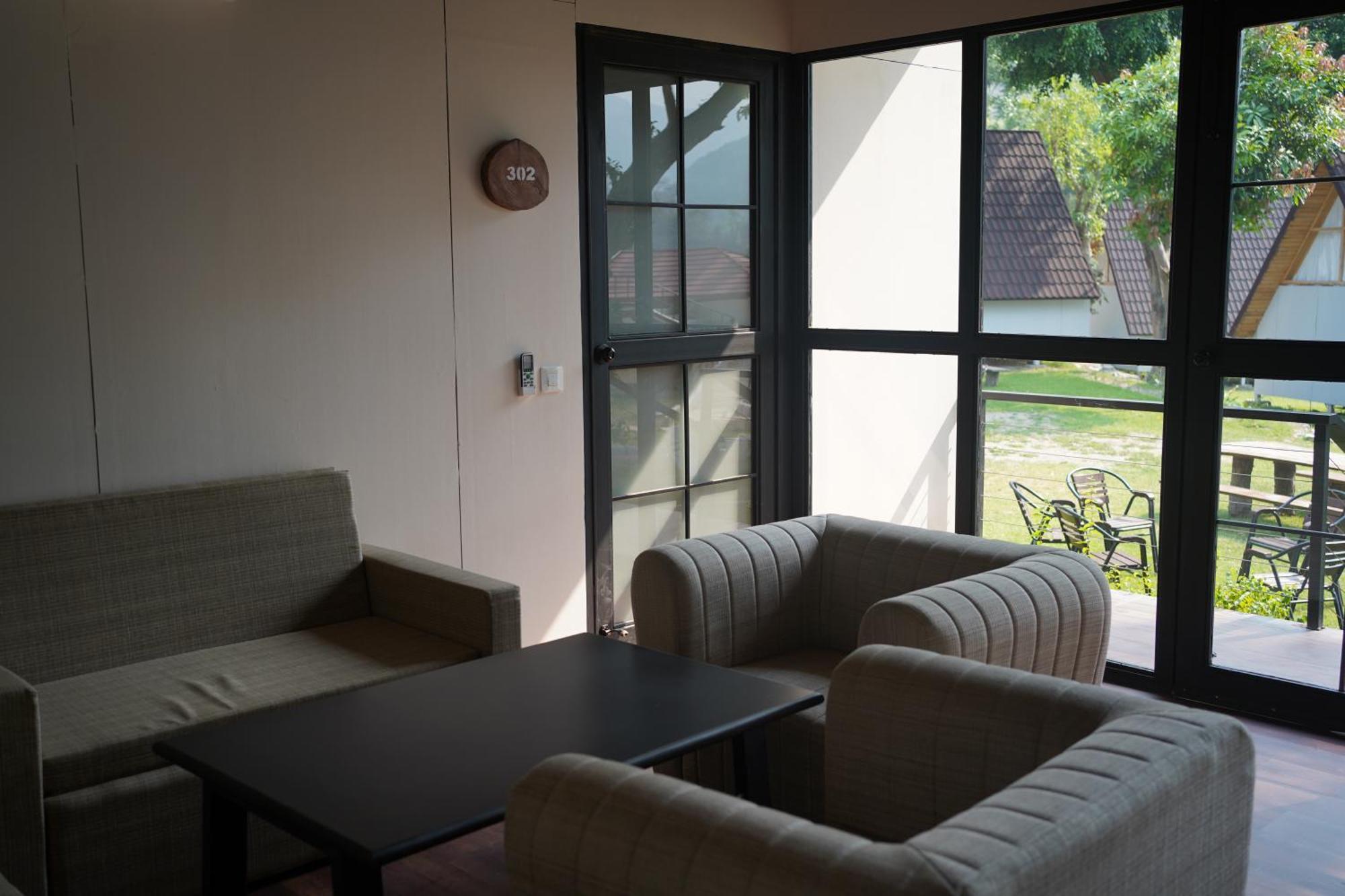 Welcomheritage Tarangi Ramganga Resort Marchula Buitenkant foto