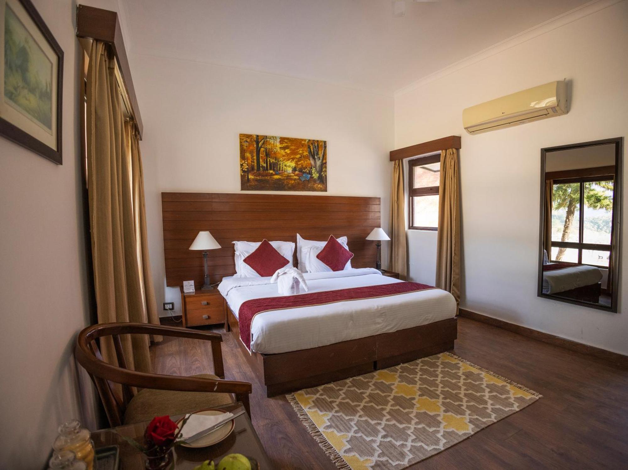 Welcomheritage Tarangi Ramganga Resort Marchula Buitenkant foto