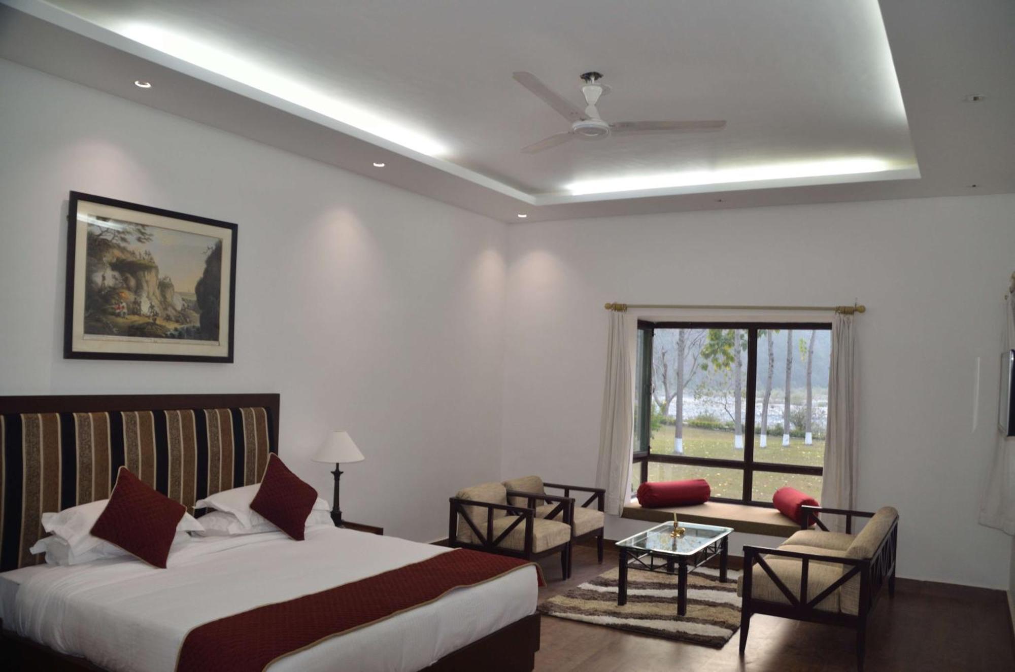 Welcomheritage Tarangi Ramganga Resort Marchula Buitenkant foto